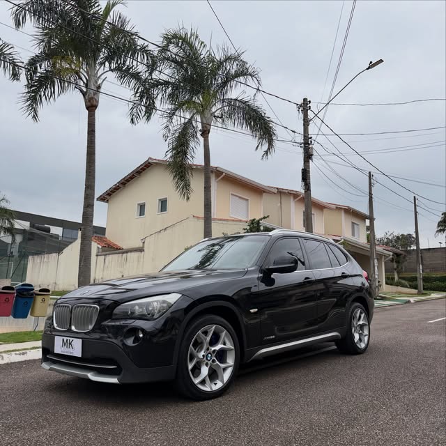 BMW X1 XDRIVE28I - Imagem 2