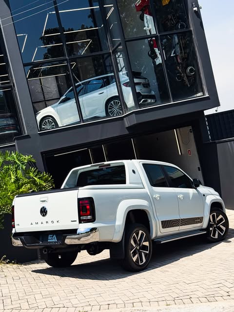 VOLKSWAGEN AMAROK EXTREME - Imagem 11