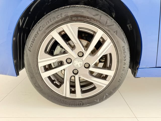 PEUGEOT 208 GRIFFE - Imagem 8