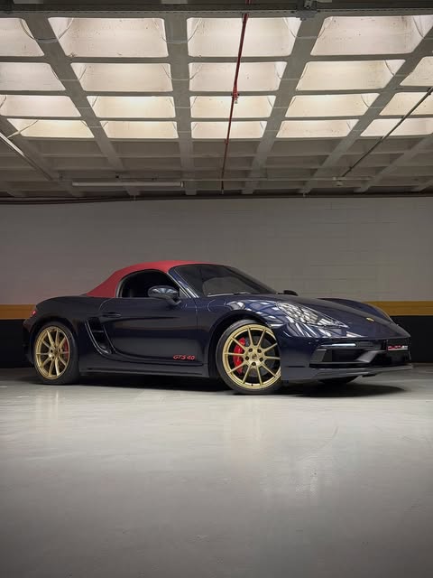 PORSCHE 718 GTS - Imagem 1