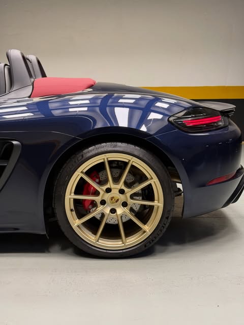 PORSCHE 718 GTS - Imagem 6