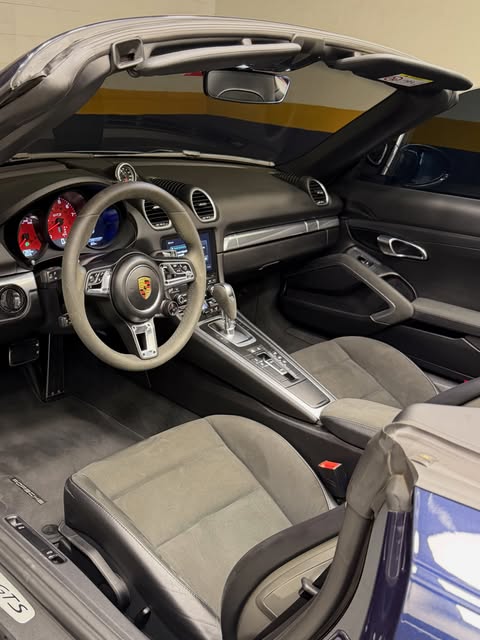 PORSCHE 718 GTS - Imagem 10