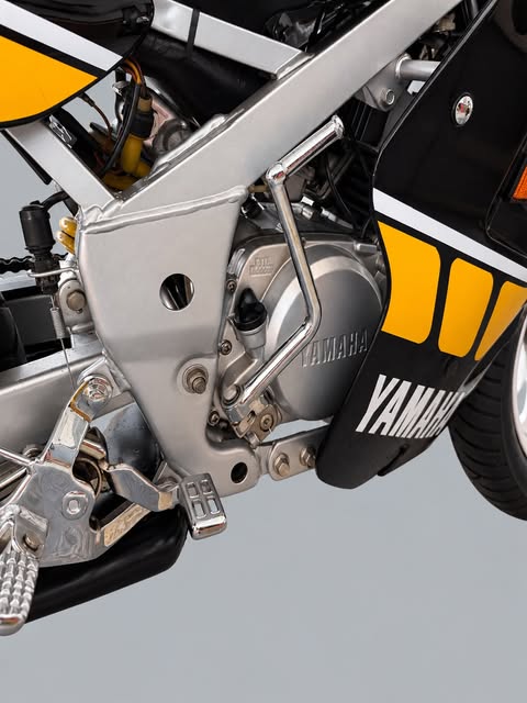 YAMAHA YSR 50 - Imagem 6