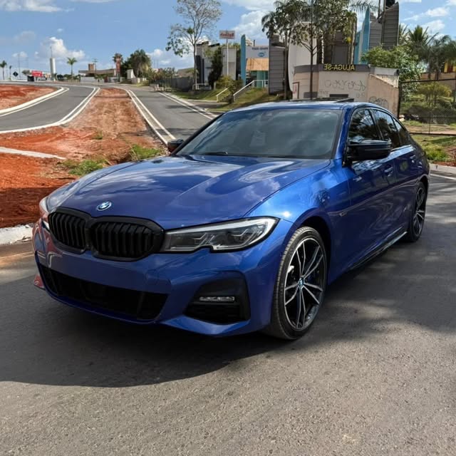 BMW 330E M SPORT - Imagem 2