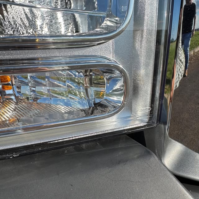 FORD F-250 XLT-L - Imagem 16