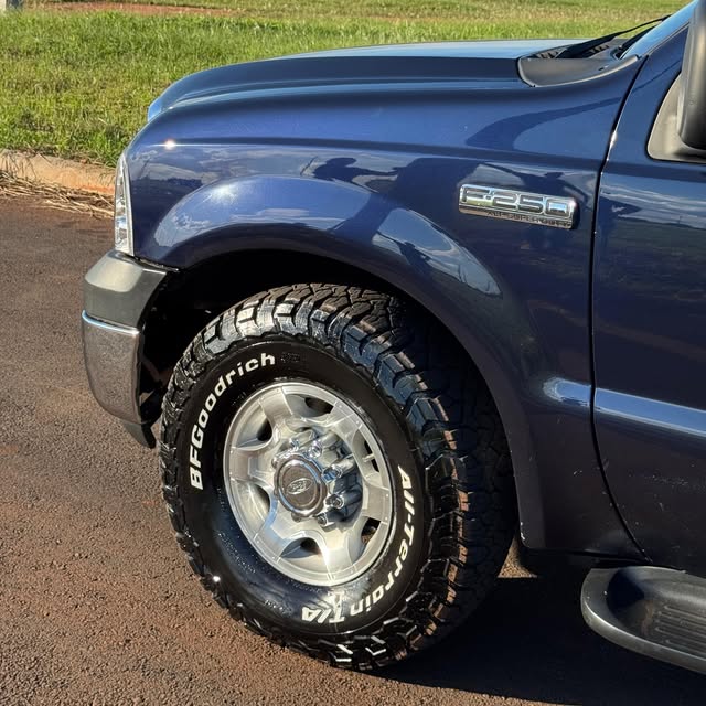 FORD F-250 XLT-L - Imagem 5