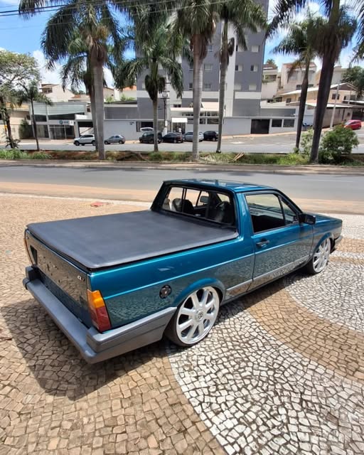 VOLKSWAGEN SAVEIRO - Imagem 13