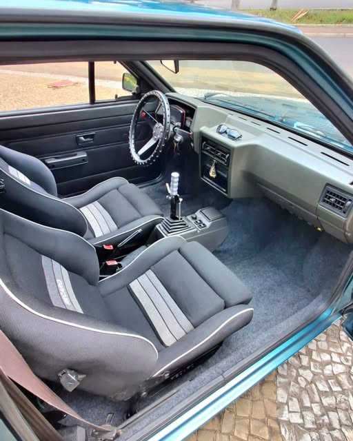 VOLKSWAGEN SAVEIRO - Imagem 3