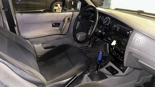 VOLKSWAGEN SANTANA GLS - Imagem 9