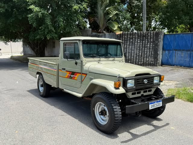 TOYOTA BANDEIRANTE - Imagem 3