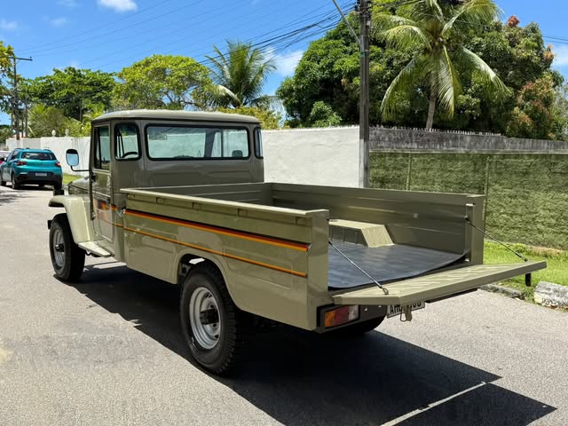 TOYOTA BANDEIRANTE - Imagem 5