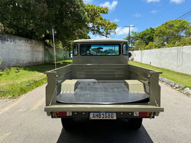 TOYOTA BANDEIRANTE - Imagem 6