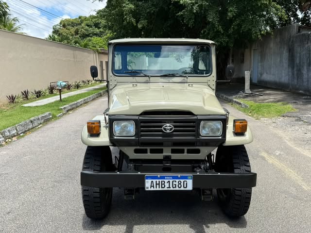TOYOTA BANDEIRANTE - Imagem 7