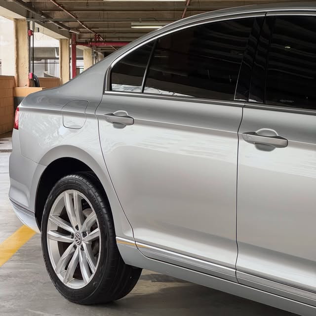 VOLKSWAGEN PASSAT TSI BLUEMOTION - Imagem 4