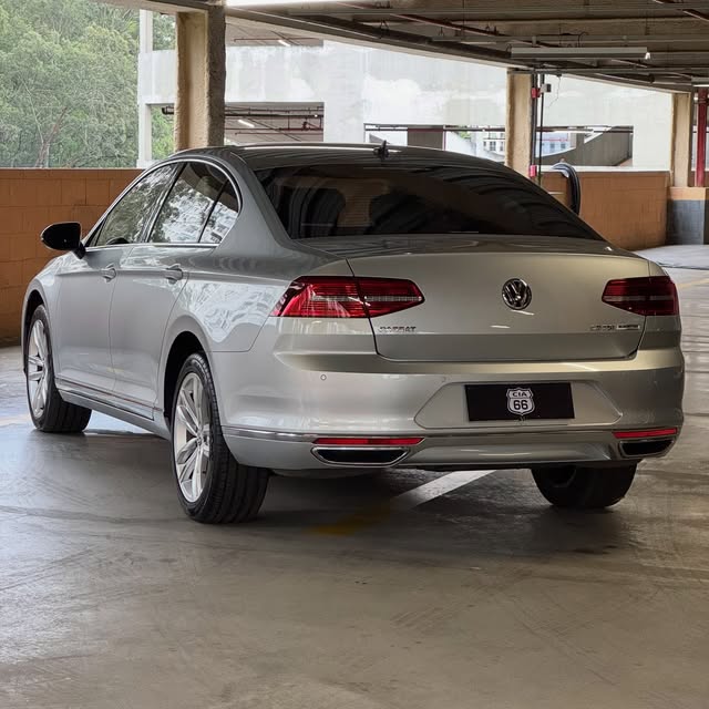 VOLKSWAGEN PASSAT TSI BLUEMOTION - Imagem 6