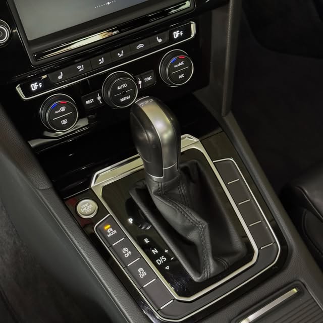 VOLKSWAGEN PASSAT TSI BLUEMOTION - Imagem 10