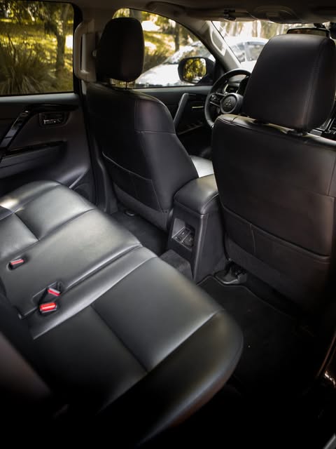 MITSUBISHI PAJERO SPORT LEGEND - Imagem 18