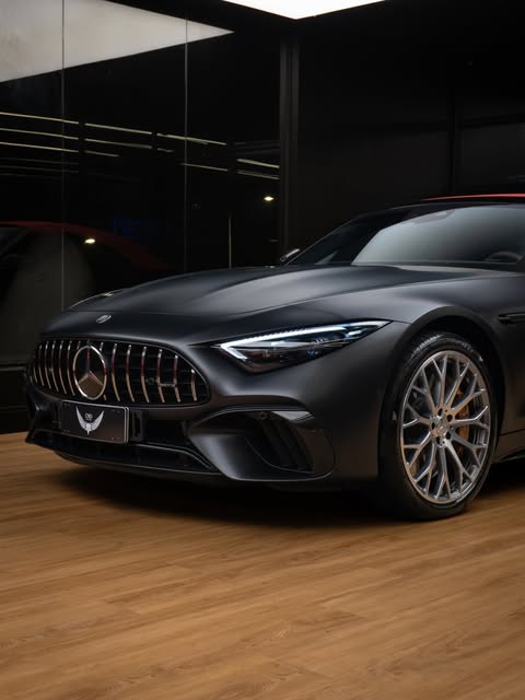MERCEDES-BENZ SL 63 S E PERFORMANCE - Imagem 11