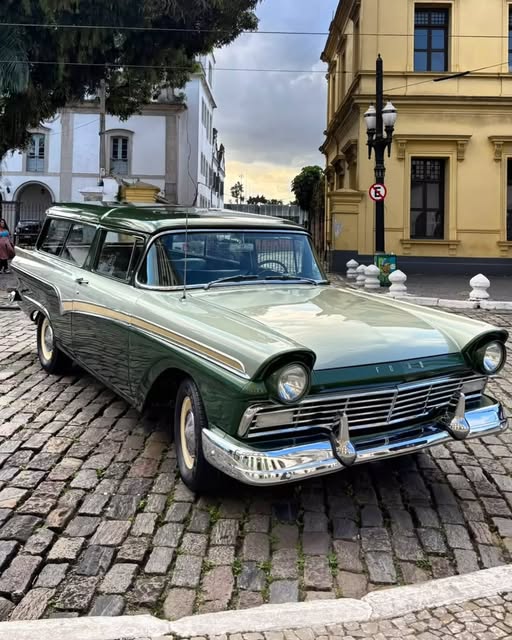 FORD DEL RIO RANCH WAGON - Imagem 2