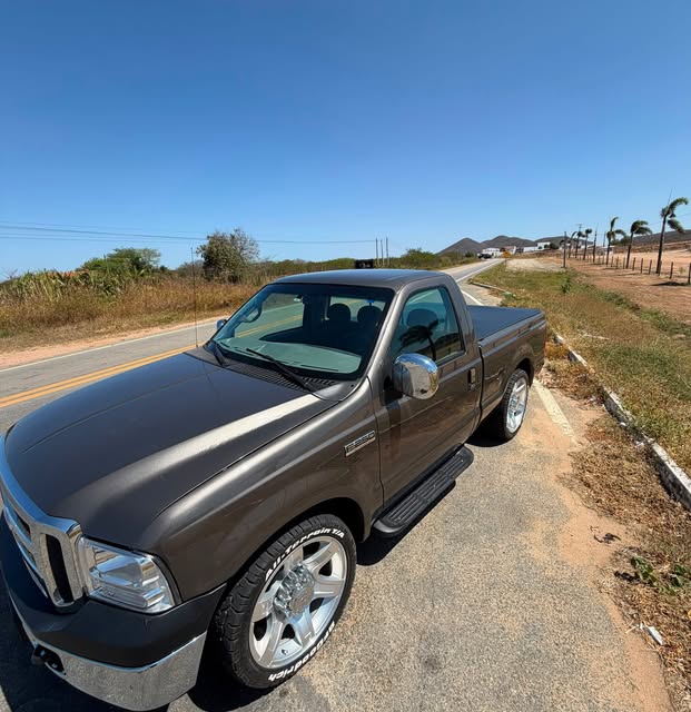 FORD F-250 XLT-L - Imagem 7
