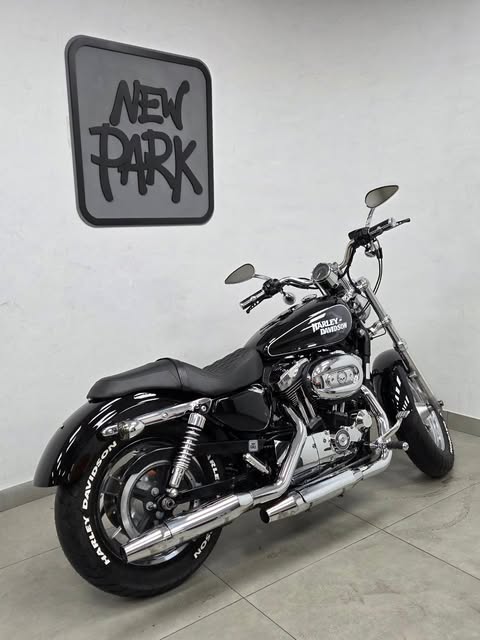 HARLEY-DAVIDSON SPORTSTER XL1200 CUSTOM - Imagem 1