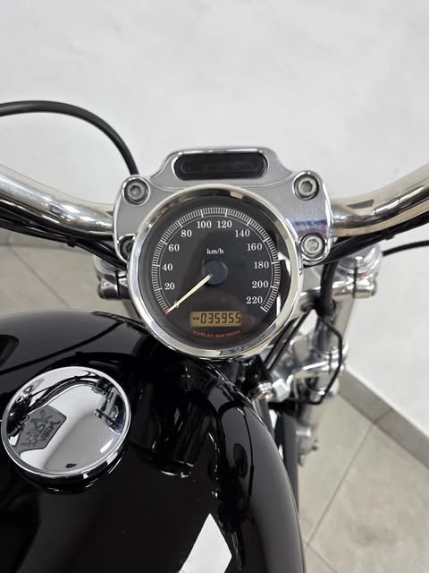 HARLEY-DAVIDSON SPORTSTER XL1200 CUSTOM - Imagem 15