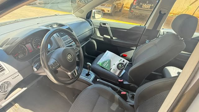 VOLKSWAGEN POLO COMFORTLINE 1.6 I-MOTION - Imagem 14