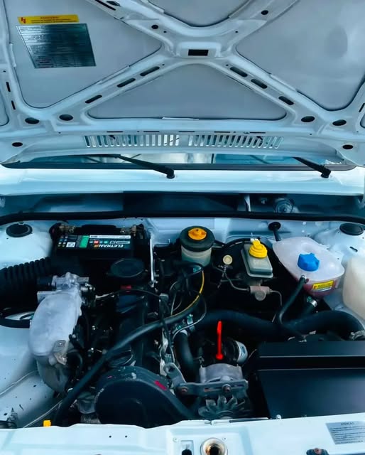 VOLKSWAGEN VOYAGE GLS - Imagem 6