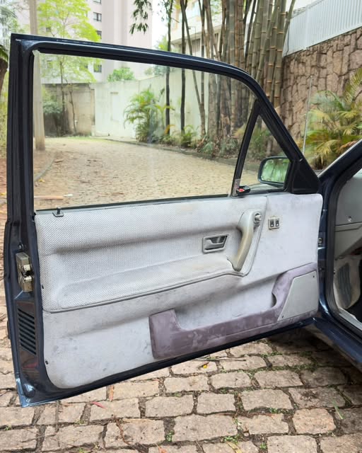 VOLKSWAGEN SANTANA GLS - Imagem 17