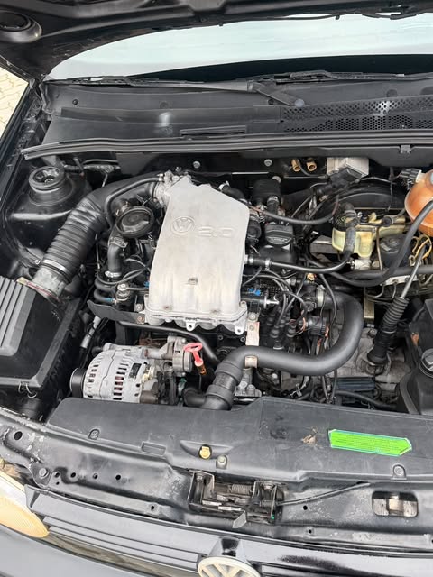 VOLKSWAGEN GOLF GLX - Imagem 15