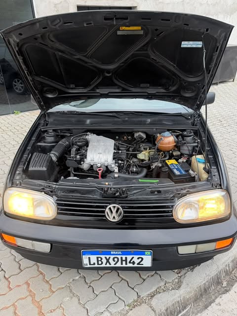 VOLKSWAGEN GOLF GLX - Imagem 16