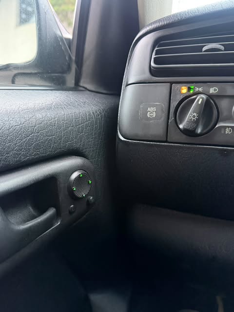 VOLKSWAGEN GOLF GLX - Imagem 8