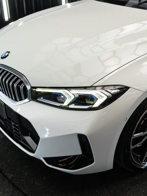 BMW 320I M SPORT - Imagem 17