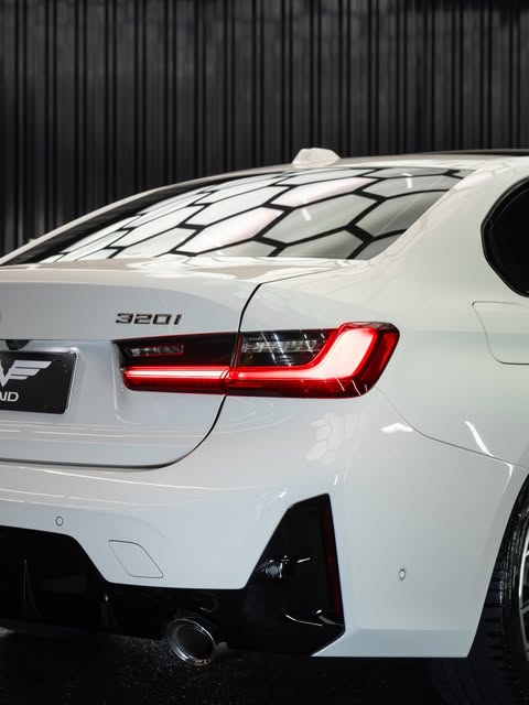 BMW 320I M SPORT - Imagem 5