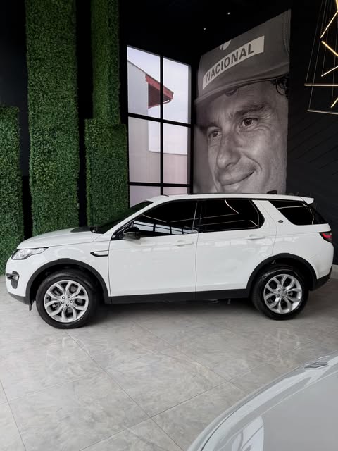 LAND ROVER DISCOVERY SPORT HSE - Imagem 3