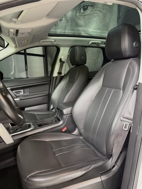 LAND ROVER DISCOVERY SPORT HSE - Imagem 7