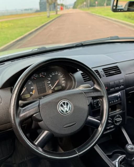 VOLKSWAGEN SAVEIRO MI PLUS/SPORTLINE - Imagem 13