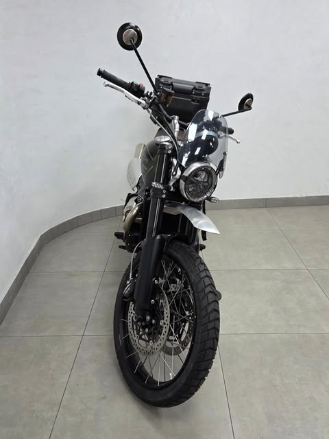 TRIUMPH SCRAMBLER 1200 X - Imagem 10