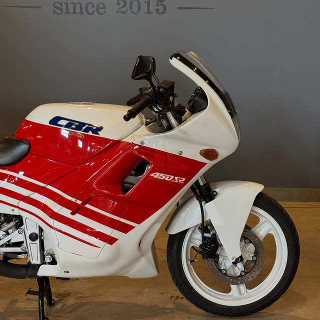 HONDA CBR 450 SR - Imagem 11