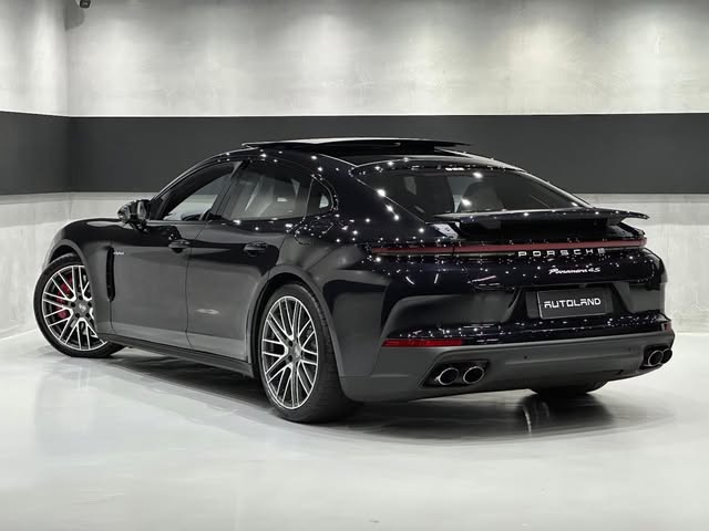 PORSCHE PANAMERA 4S - Imagem 3