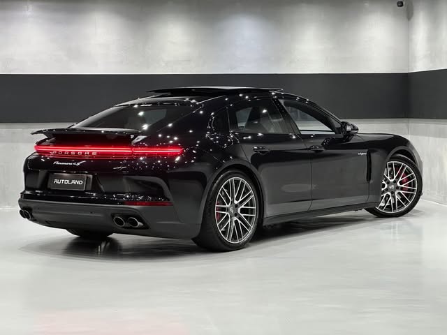 PORSCHE PANAMERA 4S - Imagem 4