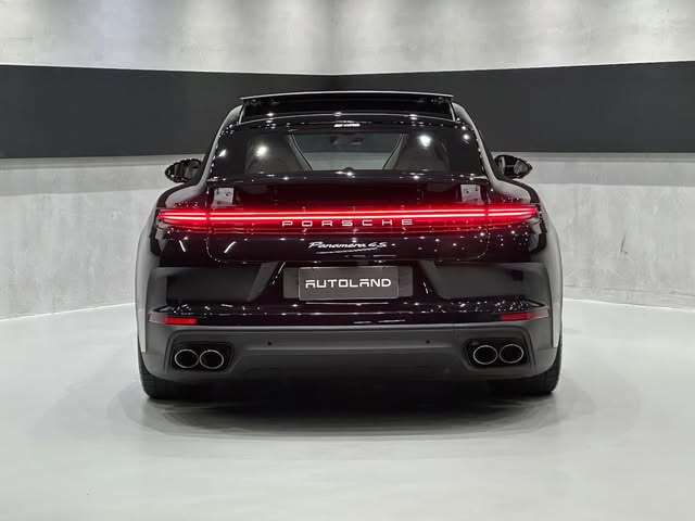 PORSCHE PANAMERA 4S - Imagem 9