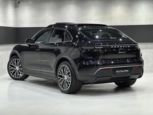 PORSCHE MACAN - Imagem 2