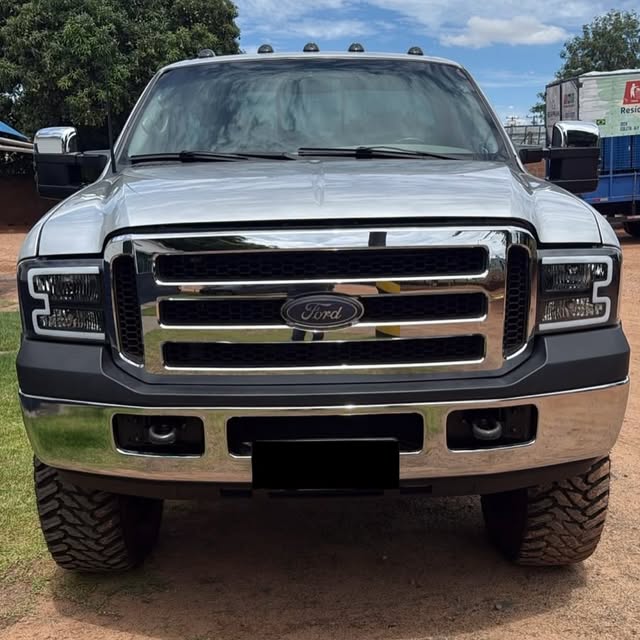 FORD F-250 XLT-L - Imagem 1