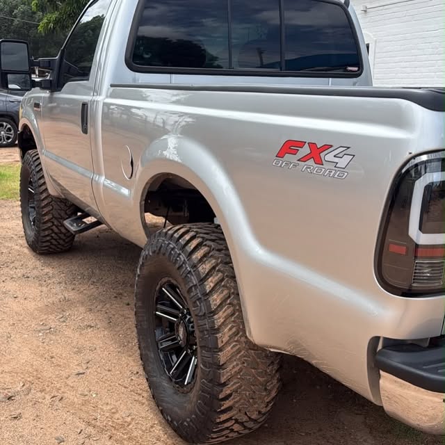 FORD F-250 XLT-L - Imagem 4