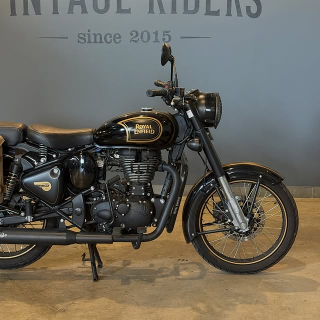 ROYAL ENFIELD CLASSIC 500 EDIÇÃO ESPECIAL - Imagem 2
