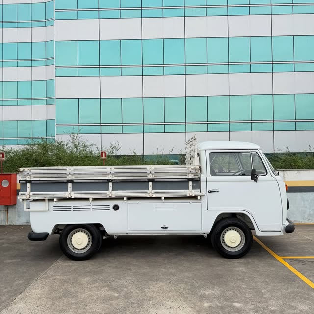 VOLKSWAGEN KOMBI - Imagem 4