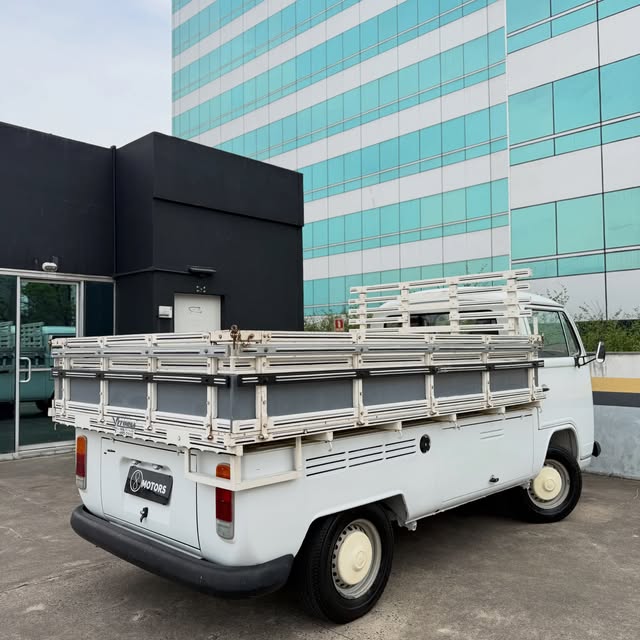 VOLKSWAGEN KOMBI - Imagem 8