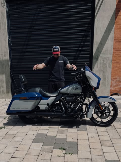 HARLEY-DAVIDSON STREET GLIDE SPECIAL - Imagem 1