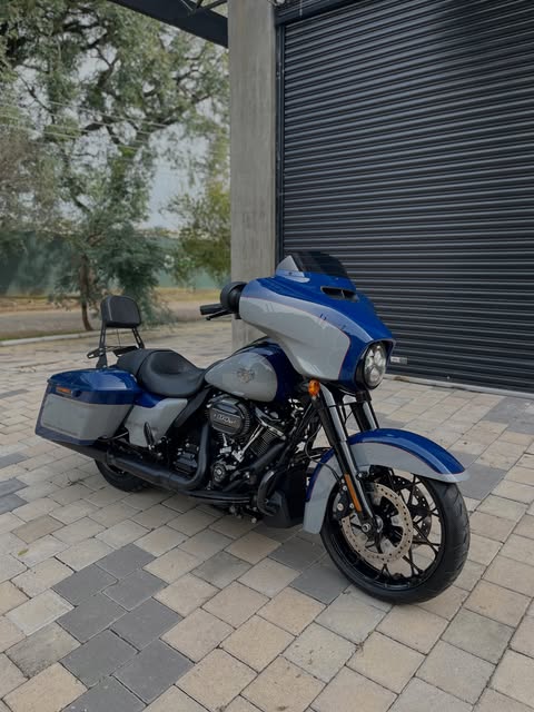HARLEY-DAVIDSON STREET GLIDE SPECIAL - Imagem 3